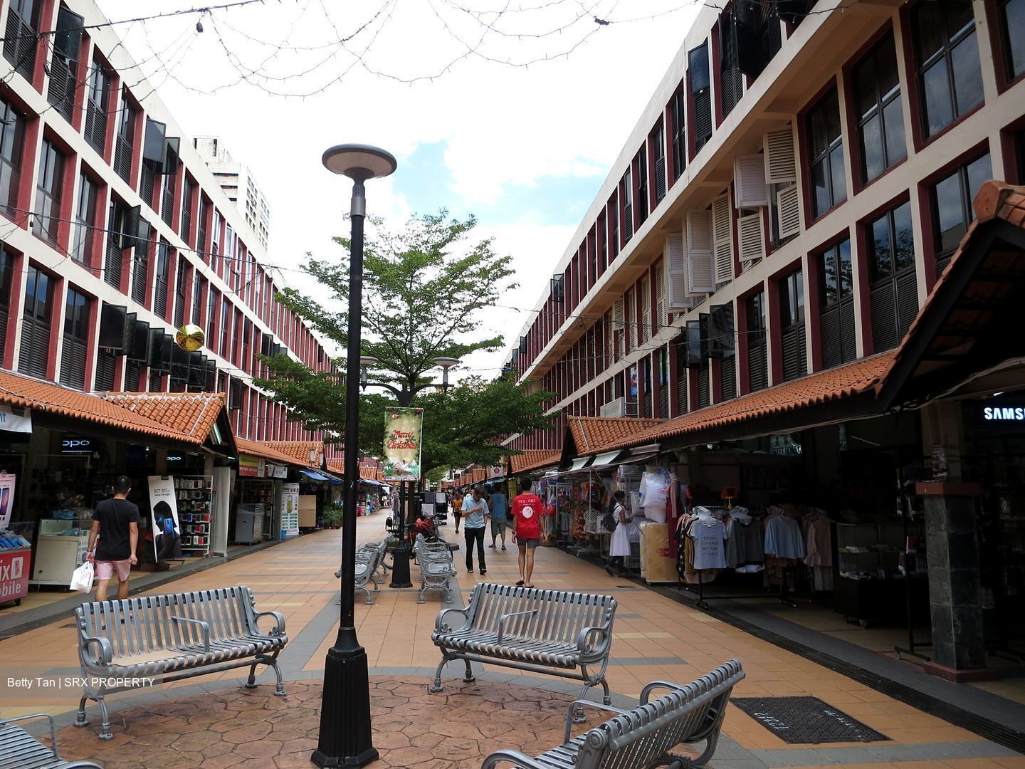 Toa Payoh Central (D12), Shop House #529677641
